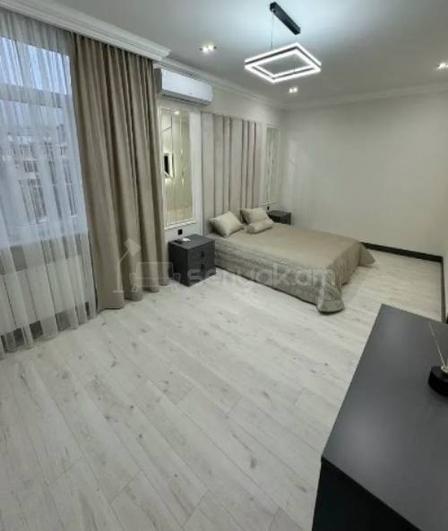2 Սենյականոց Բնակարան Քարե Շենքում, 75քմ, 4/4 հարկ, Կապիտալ Վերանորոգված