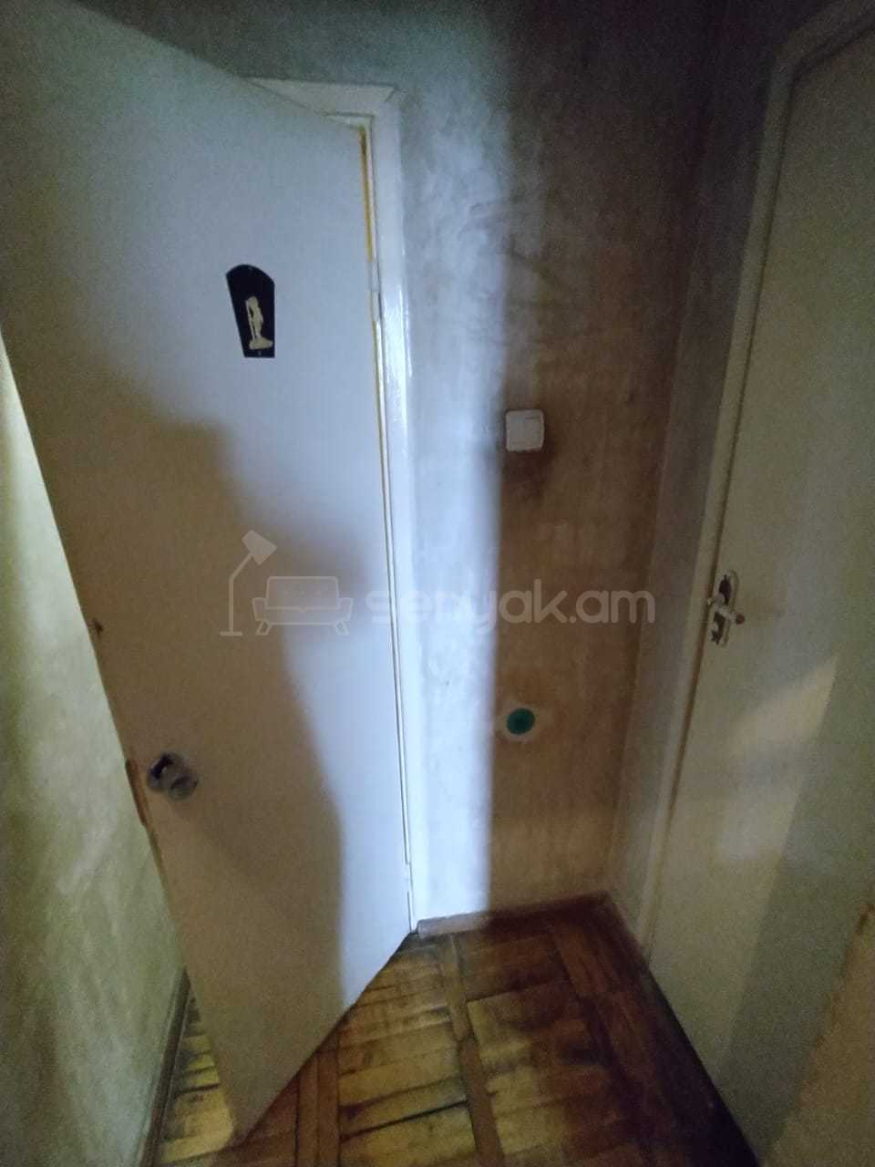 3 Սենյականոց Բնակարան, 96քմ, 8/9 հարկ, Նորմալ Վիճակում