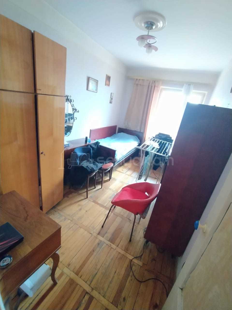 3 Սենյականոց Բնակարան, 96քմ, 8/9 հարկ, Նորմալ Վիճակում