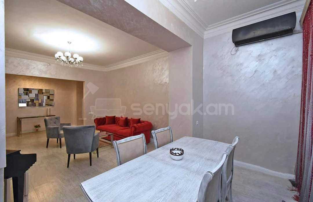 2 Սենյականոց Բնակարան Քարե Շենքում, 78քմ, 4/5 հարկ, Դիզայներական Վերանորոգված