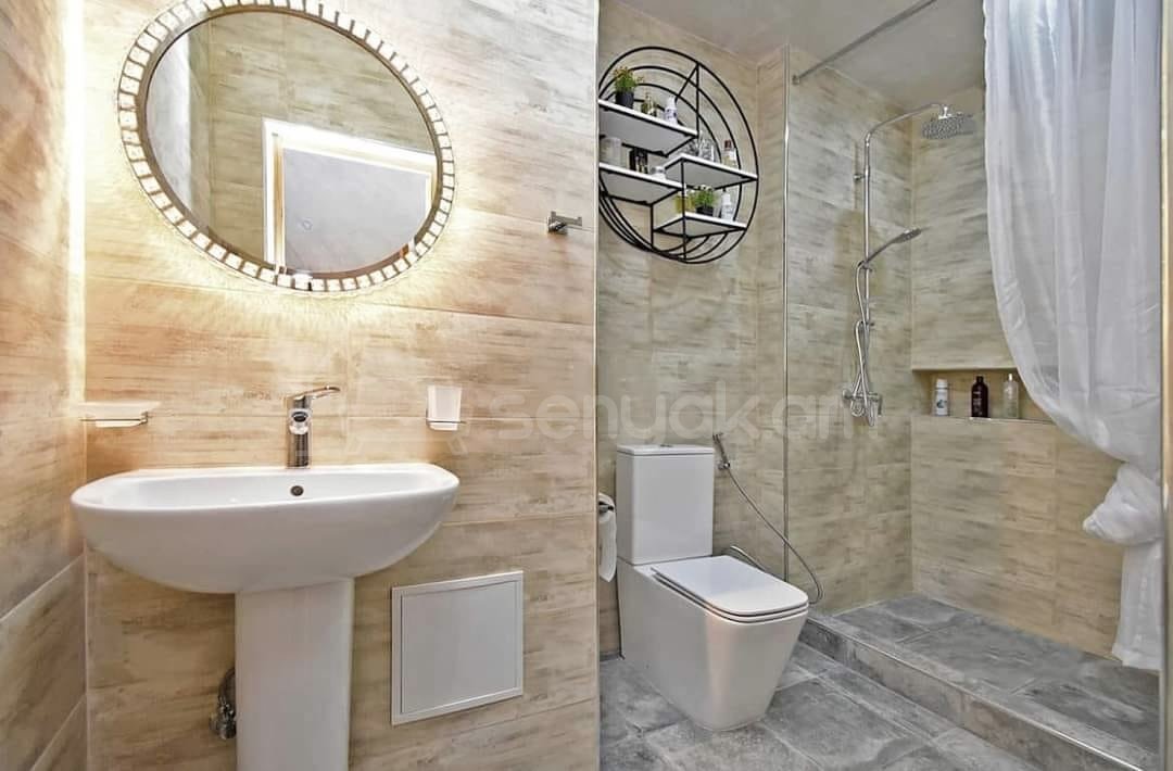 2 Սենյականոց Բնակարան Քարե Շենքում, 78քմ, 4/5 հարկ, Դիզայներական Վերանորոգված