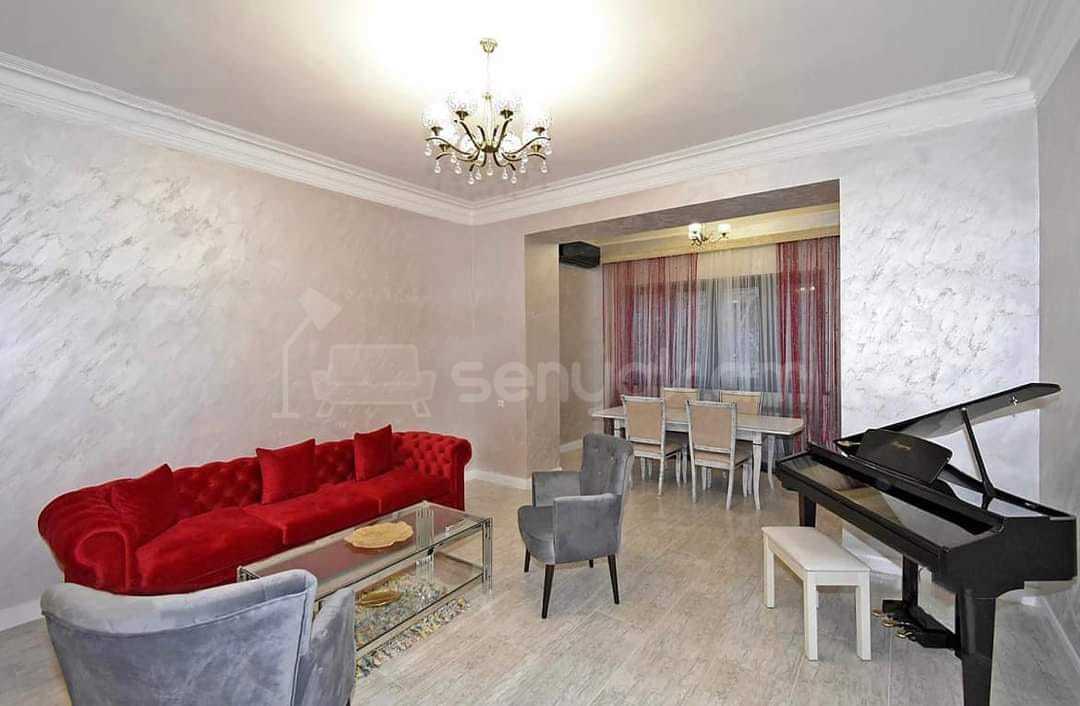 2 Սենյականոց Բնակարան Քարե Շենքում, 78քմ, 4/5 հարկ, Դիզայներական Վերանորոգված