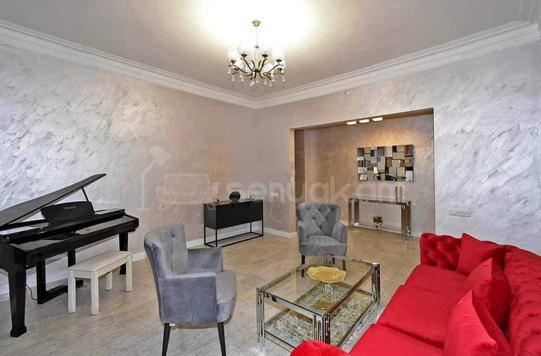 2 Սենյականոց Բնակարան Քարե Շենքում, 78քմ, 4/5 հարկ, Դիզայներական Վերանորոգված