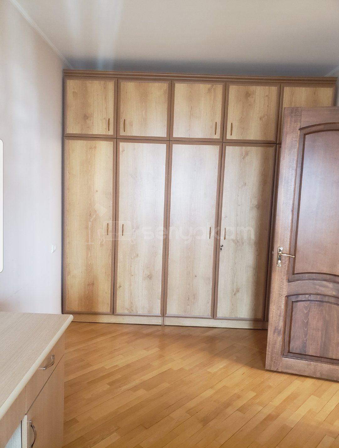 3 Սենյականոց Բնակարան, 95քմ, 5/13 հարկ, Կապիտալ Վերանորոգված, Կահավորված, Արևկող