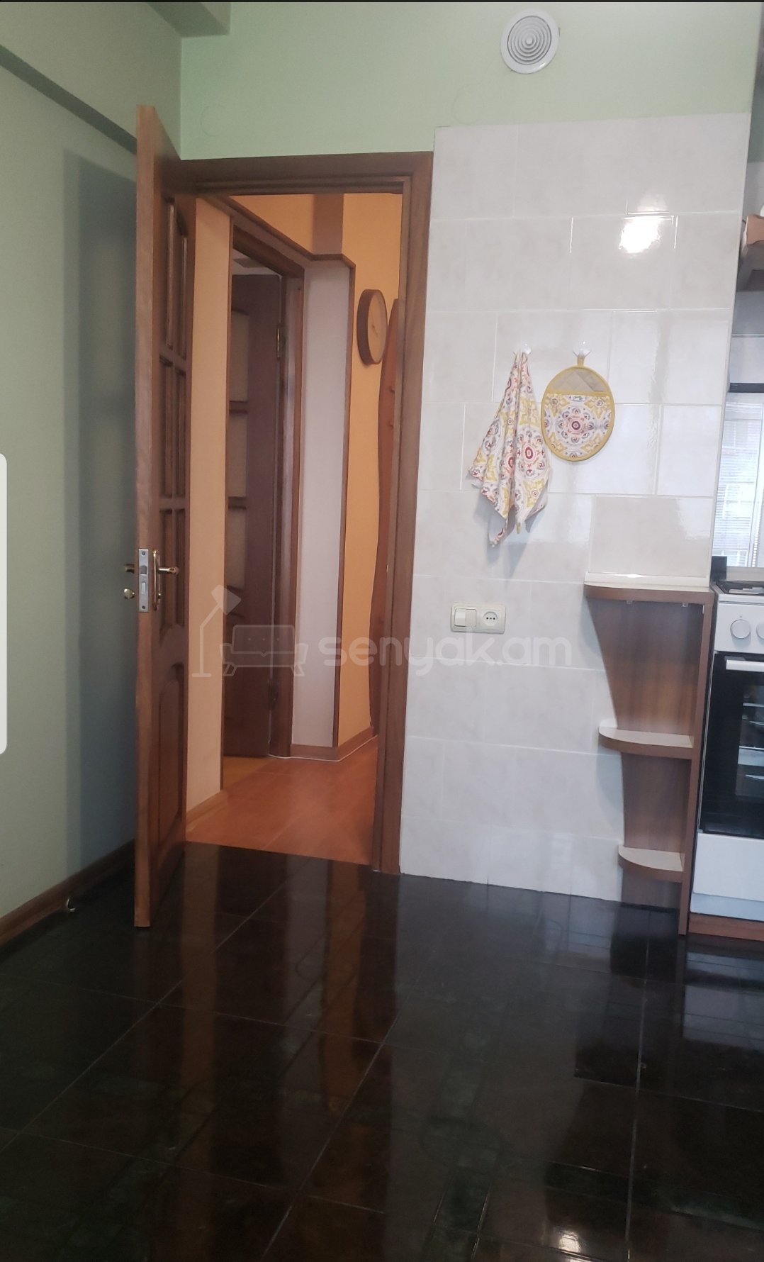 3 Սենյականոց Բնակարան, 95քմ, 5/13 հարկ, Կապիտալ Վերանորոգված, Կահավորված, Արևկող