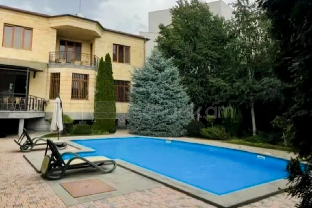 5 Սենյականոց Շքեղ Առանձնատուն, 200քմ, Լողավազանով