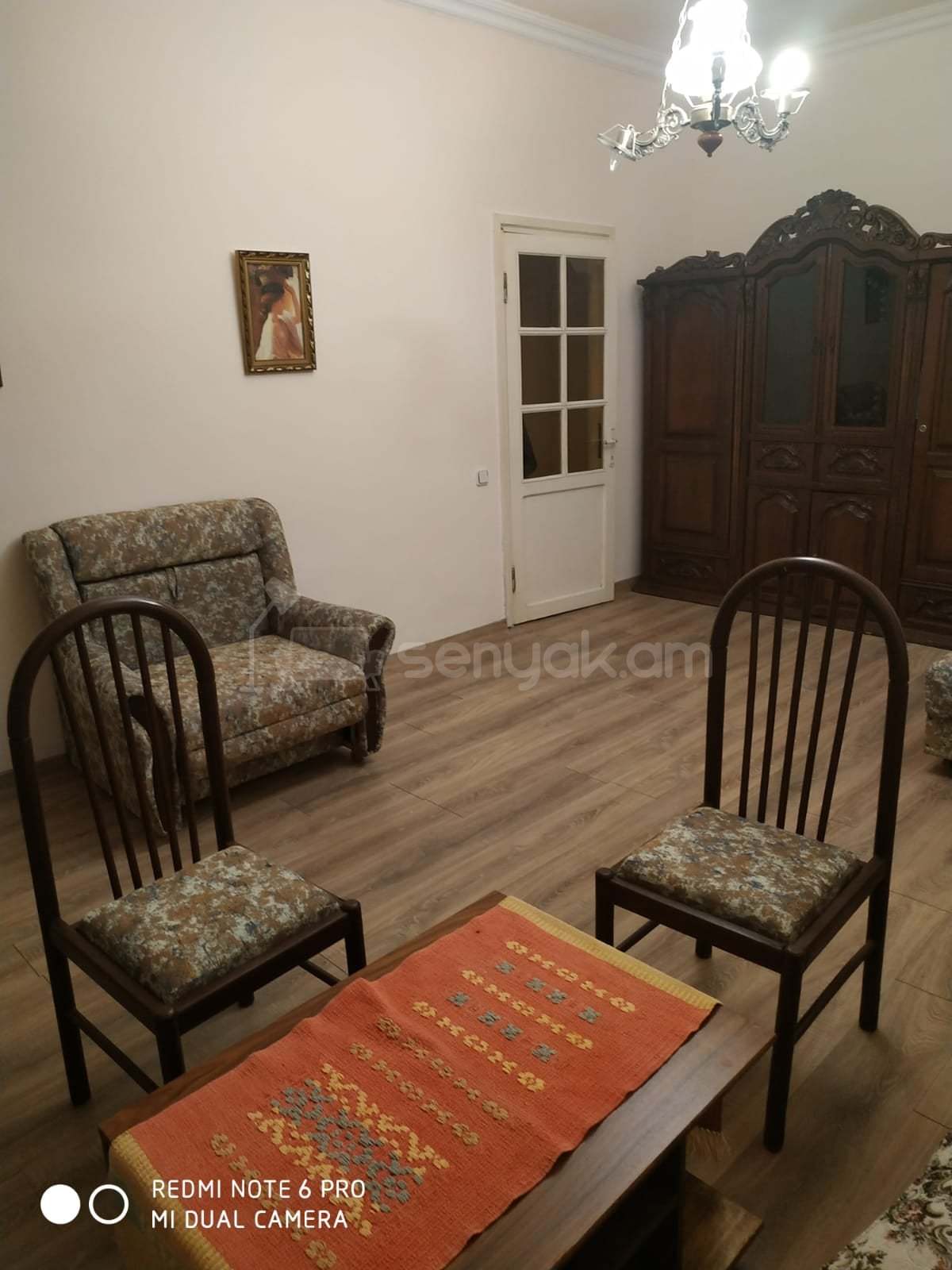 1 Սենյականոց Բնակարան, 40քմ, 3/5 հարկ, Նորմալ Վիճակում, Կահավորված