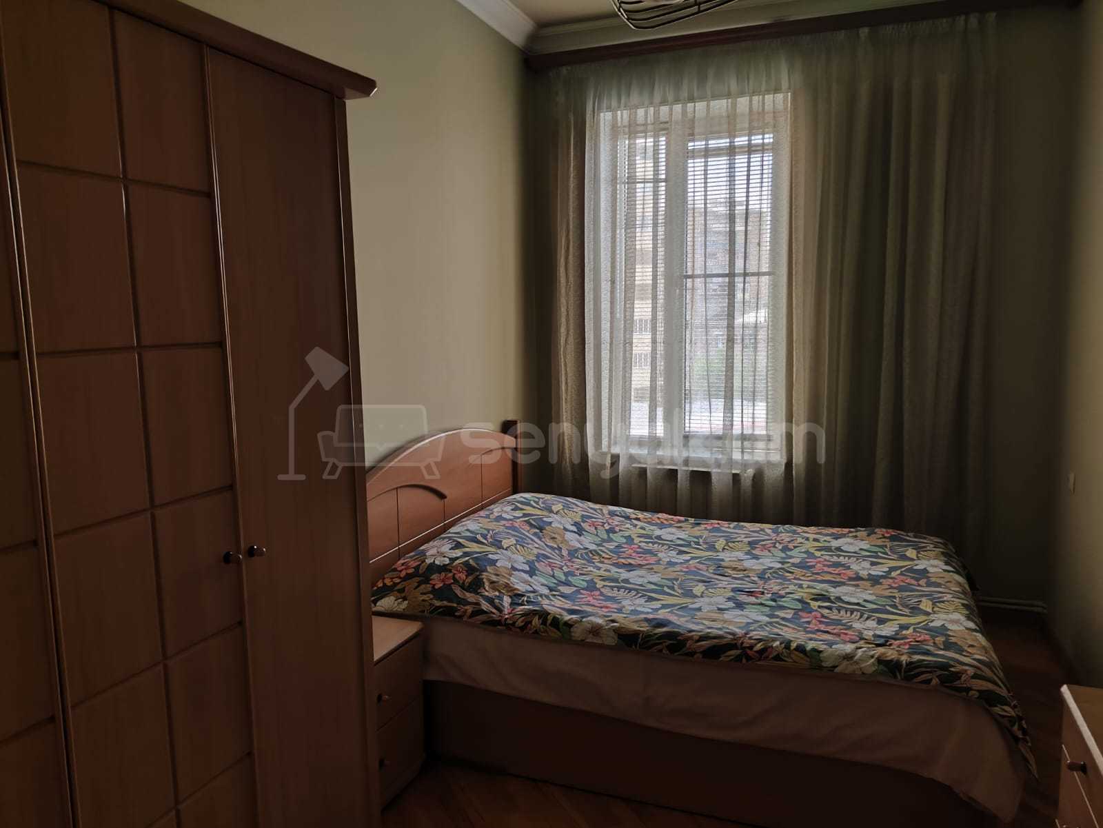 3 Սենյականոց Բնակարան Քարե Շենքում, 75քմ, 6/7 հարկ, Կապիտալ Վերանորոգված, Կահավորված, Արևկող