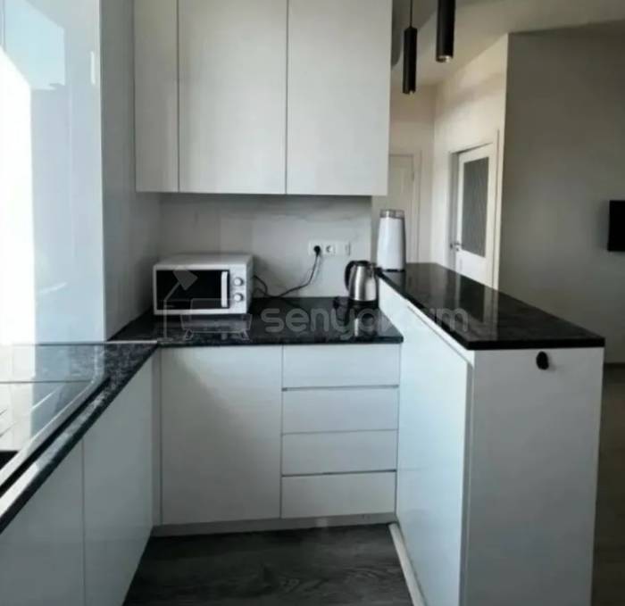 3 Սենյականոց Բնակարան, 60քմ, 12/14 հարկ, Դիզայներական Վերանորոգված, Կահավորված, Արևկող