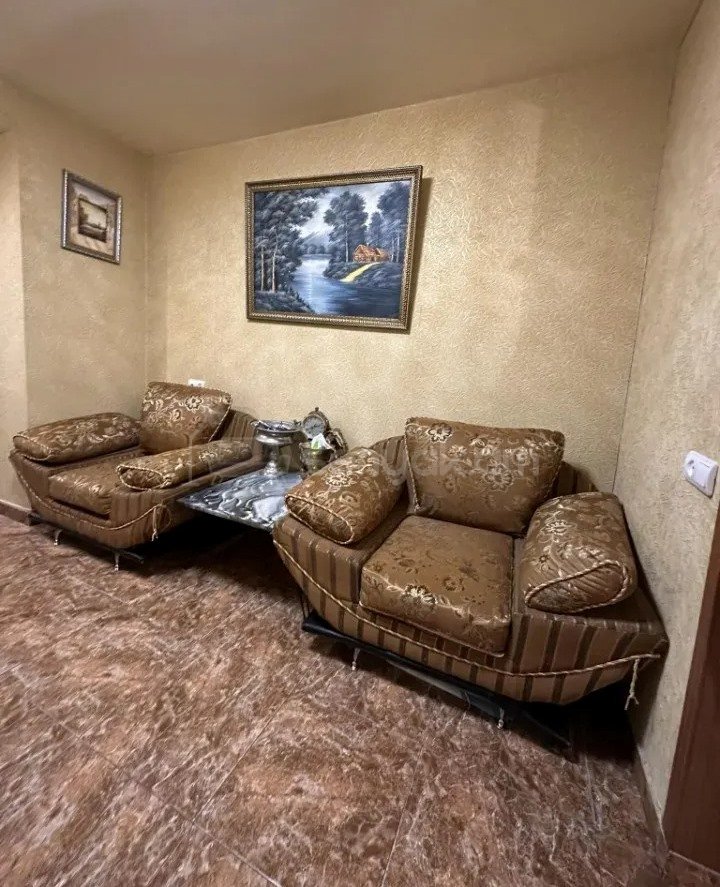 3 Սենյականոց Բնակարան Քարե Շենքում, 115քմ, 2/5 հարկ, Կապիտալ Վերանորոգված