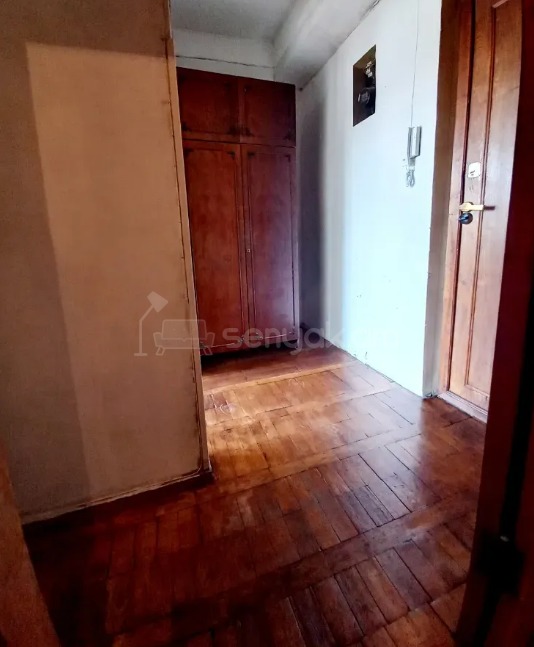 1 Սենյականոց Բնակարան, 44քմ, 6/9 հարկ, Պետական Վիճակում