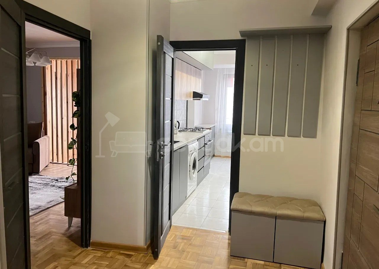 2 Սենյականոց Բնակարան, 62քմ, 9/14 հարկ, Կապիտալ Վերանորոգված