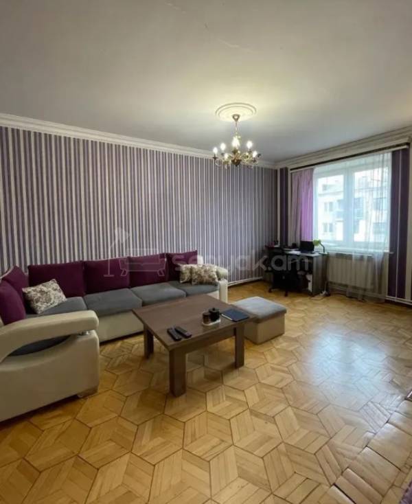 2 Սենյականոց Բնակարան Քարե Շենքում, 58քմ, 4/5 հարկ, Դիզայներական Վերանորոգված, Կահավորված, Արևկող