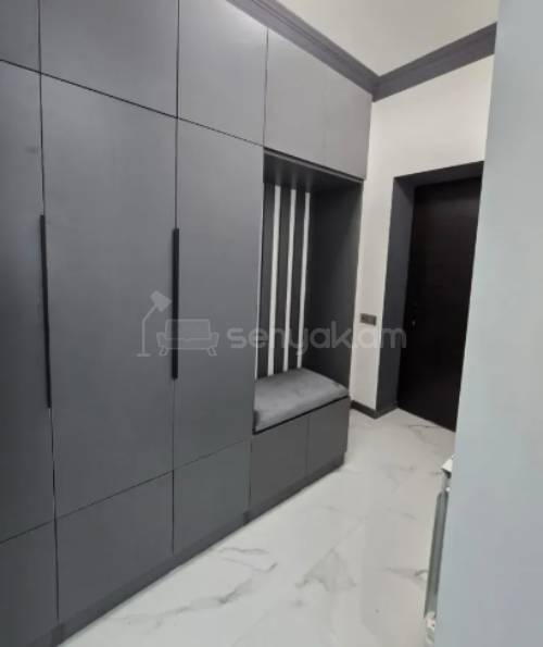 3 Սենյականոց Բնակարան Քարե Շենքում, 89քմ, 5/5 հարկ, Կապիտալ Վերանորոգված, Կահավորված, Արևկող