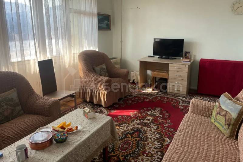 3 Սենյականոց Բնակարան, 73քմ, 3/9 հարկ, Նորմալ Վիճակում