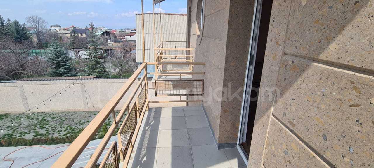 5 Սենյականոց Շքեղ Առանձնատուն, 200քմ, Լողավազանով