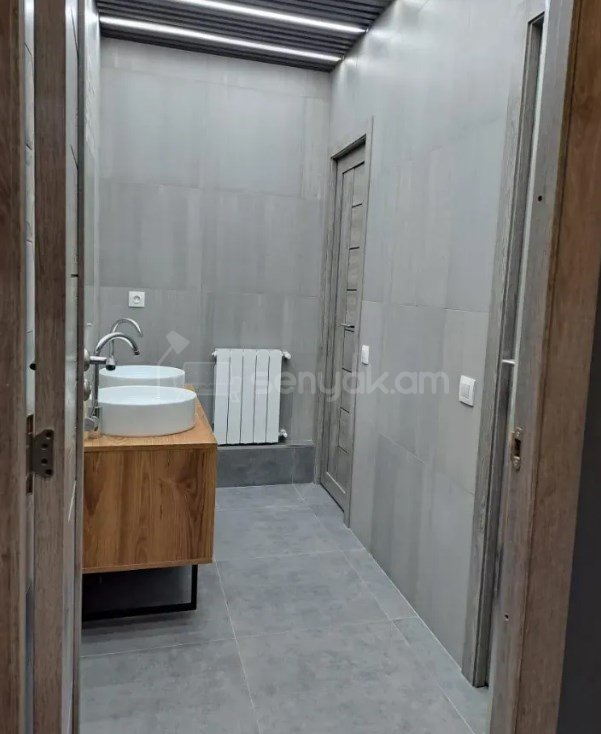 Օֆիսային Տարածք, 350քմ
