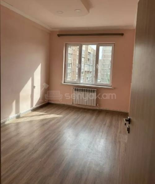 3 Սենյականոց Բնակարան, 80քմ, 7/9 հարկ, Կապիտալ Վերանորոգված, Մասամբ Կահավորված