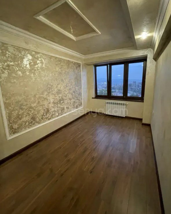 3 Սենյականոց Բնակարան, 76քմ, 9/9 հարկ, Դիզայներական Վերանորոգված