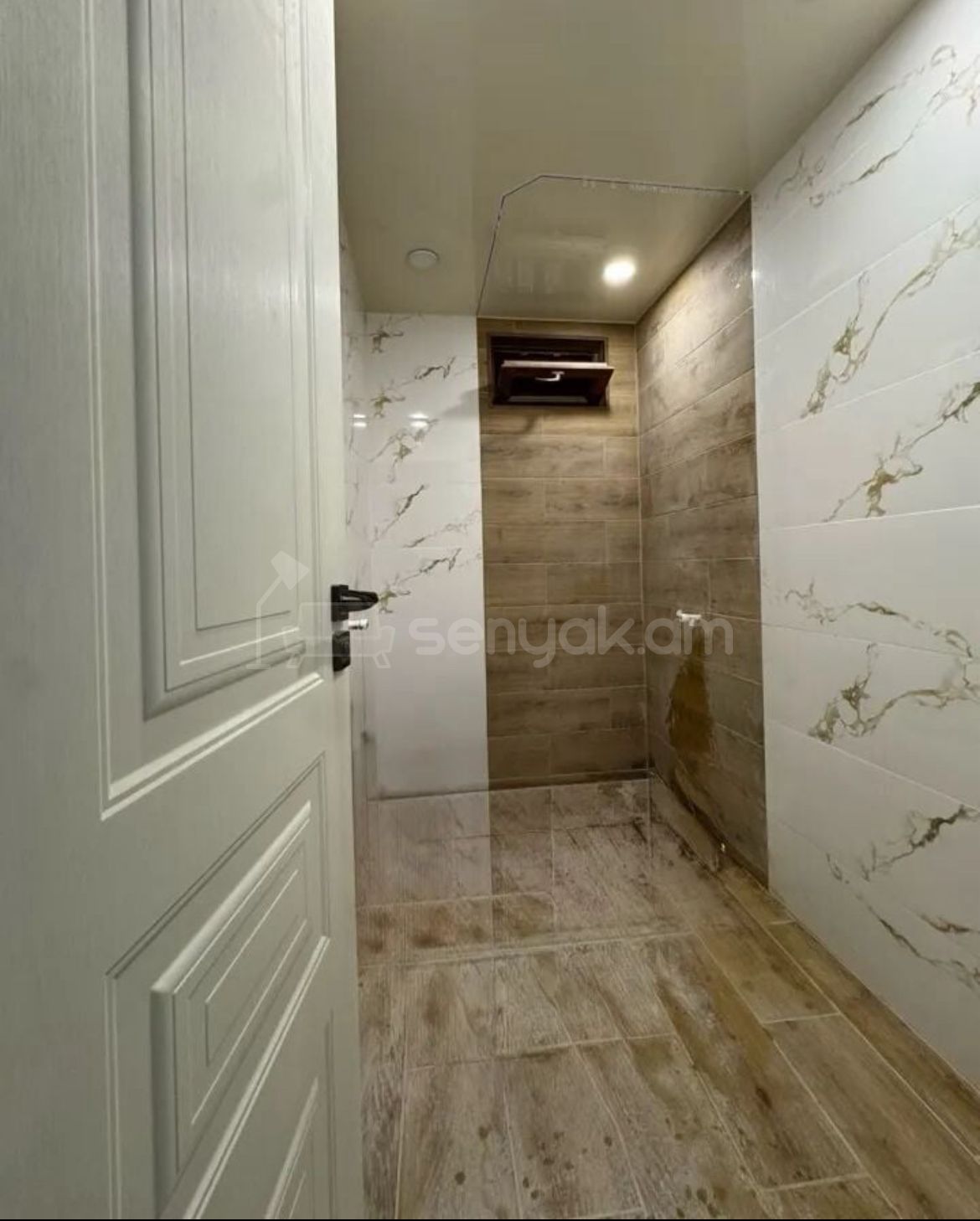 2 Սենյականոց Բնակարան Քարե Շենքում, 66քմ, 1/4 հարկ, Կապիտալ Վերանորոգված