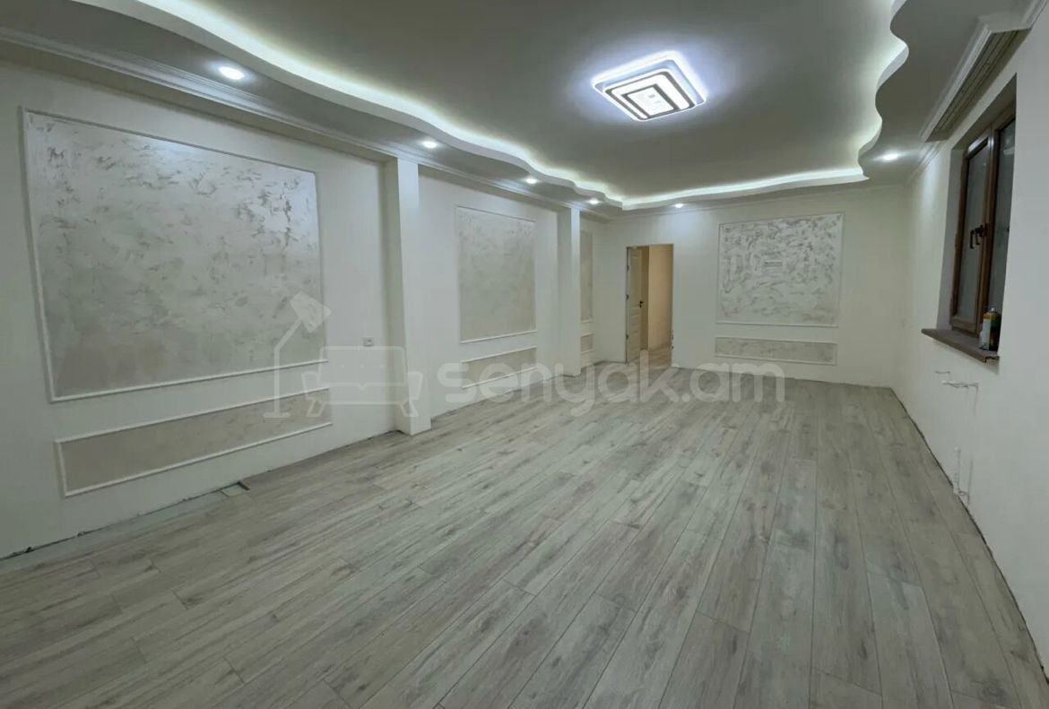 2 Սենյականոց Բնակարան Քարե Շենքում, 66քմ, 1/4 հարկ, Կապիտալ Վերանորոգված