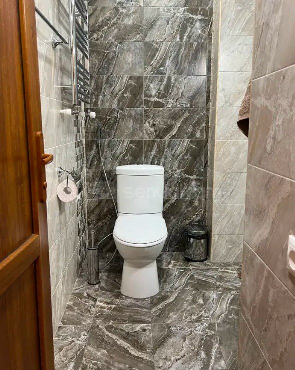 3 Սենյականոց Բնակարան Քարե Շենքում, 91քմ, 1/9 հարկ, Կապիտալ Վերանորոգված