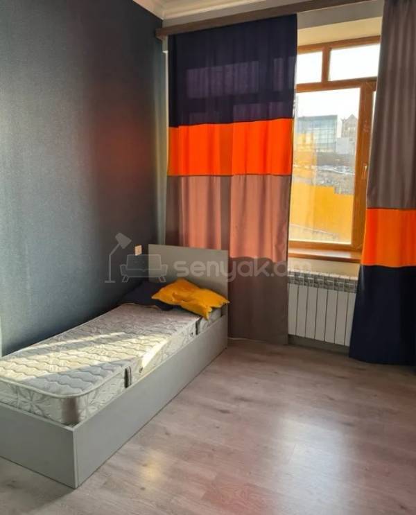 3 Սենյականոց Բնակարան Նորակառույցում, 90քմ, 2/4 հարկ, Կապիտալ Վերանորոգված, Կահավորված, Արևկող