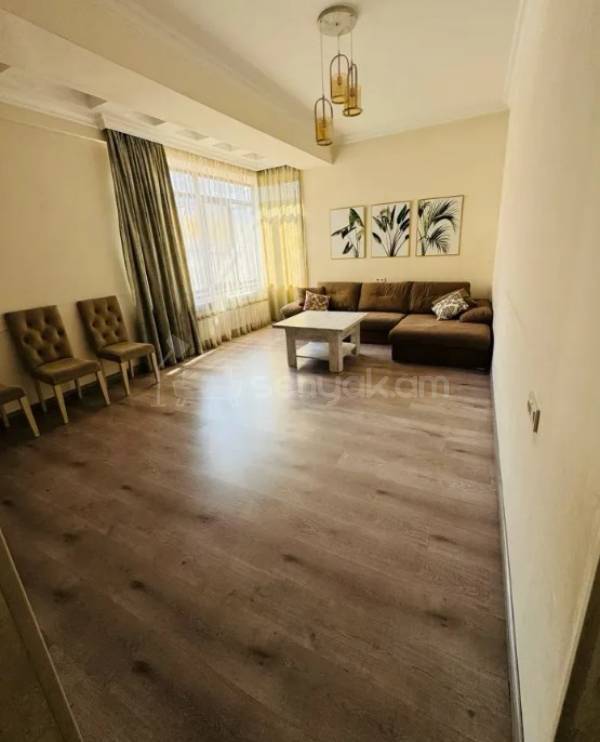 3 Սենյականոց Բնակարան Նորակառույցում, 90քմ, 2/4 հարկ, Կապիտալ Վերանորոգված, Կահավորված, Արևկող
