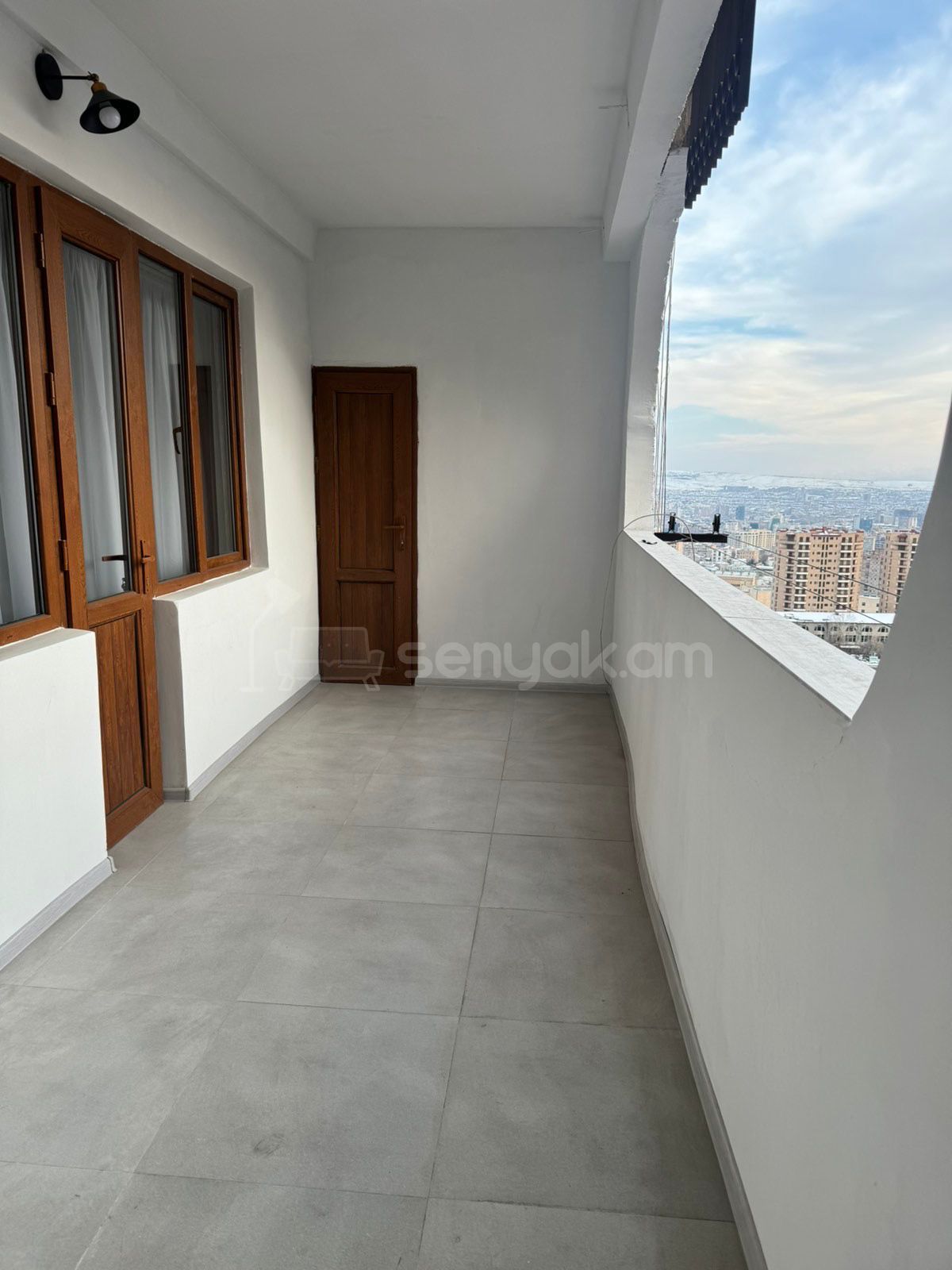 3 Սենյականոց Բնակարան, 92քմ, 13/16 հարկ, Կապիտալ Վերանորոգված, Կահավորված