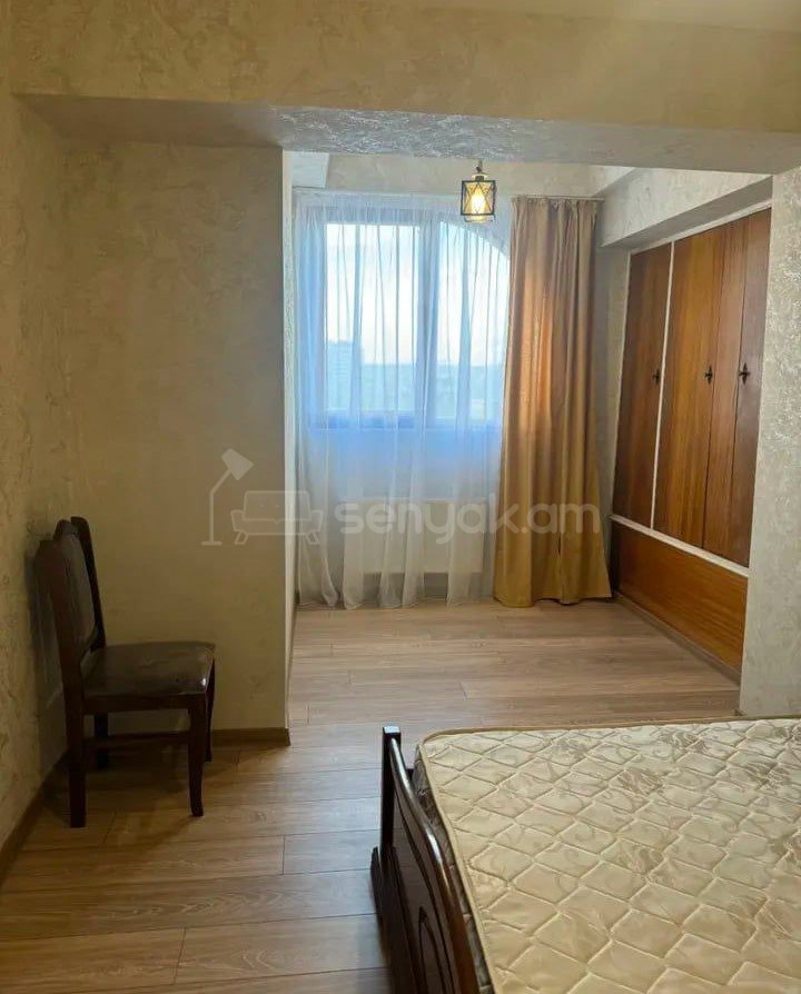 3 Սենյականոց Բնակարան, 92քմ, 13/16 հարկ, Կապիտալ Վերանորոգված, Կահավորված