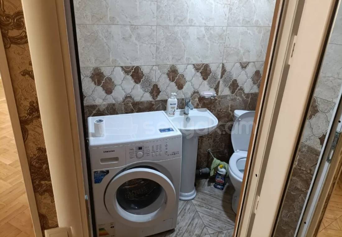 3 Սենյականոց Բնակարան Քարե Շենքում, 90քմ, 10/11 հարկ, Դիզայներական Վերանորոգված, Կահավորված, Արևկող