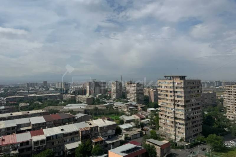3 Սենյականոց Բնակարան, 67քմ, 13/16 հարկ, Կոսմետիկ Վերանորոգված