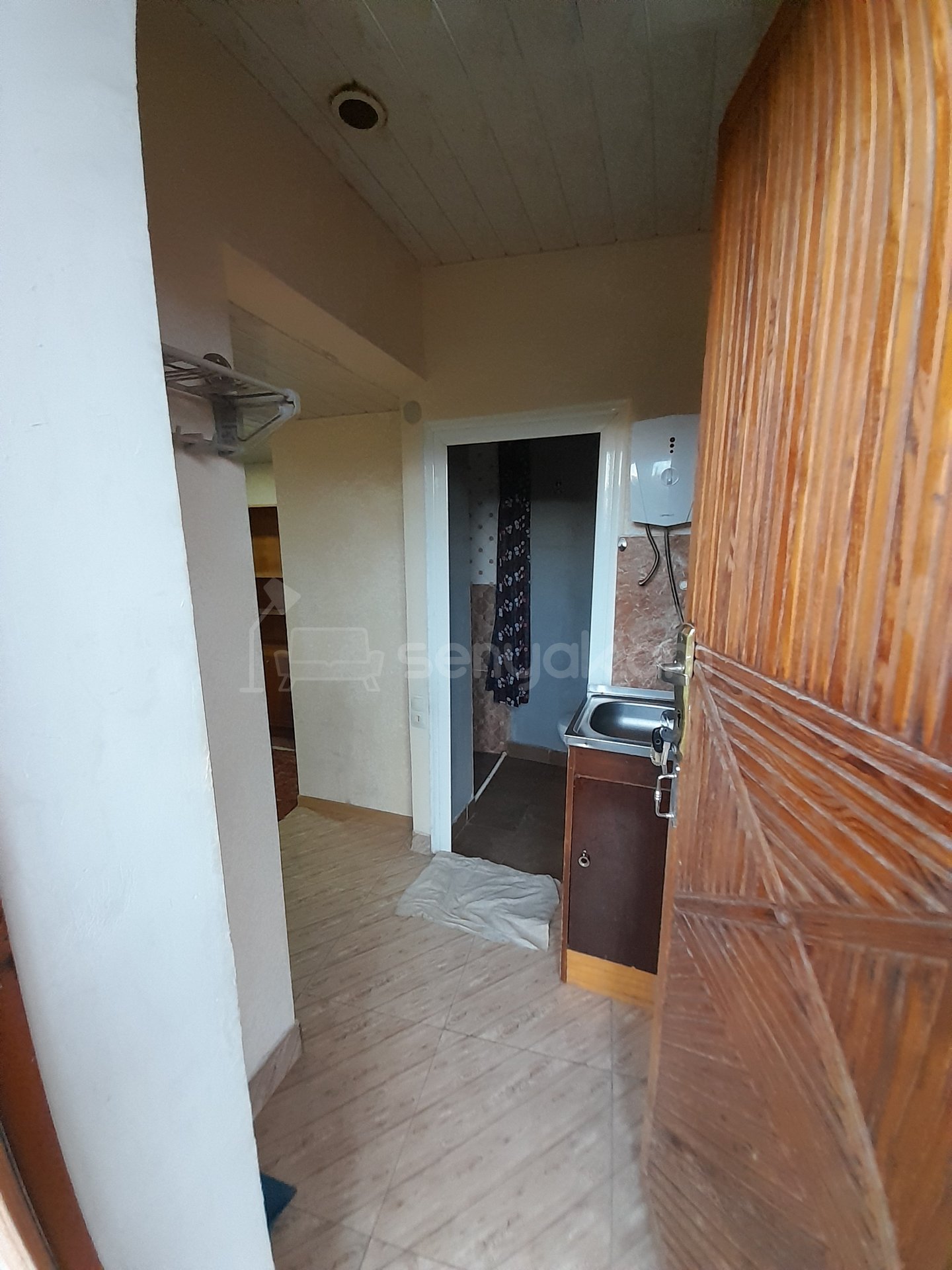 1 Սենյականոց Սեփական Տուն, 20քմ, Կոսմետիկ Վերանորոգված, Կահավորված