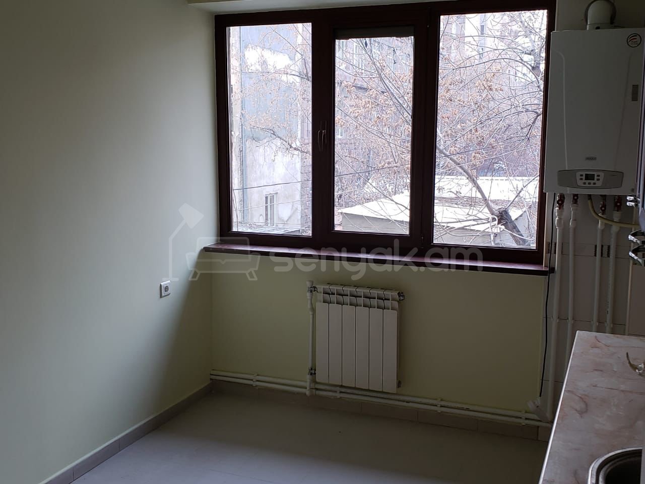Օֆիսային Տարածք, 95քմ, Կապիտալ Վերանորոգված