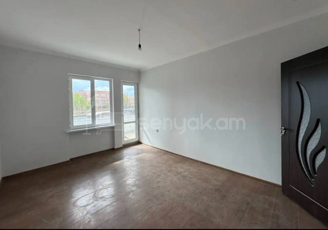 2 Սենյականոց Բնակարան, 60քմ, 3/9 հարկ, Կապիտալ Վերանորոգված