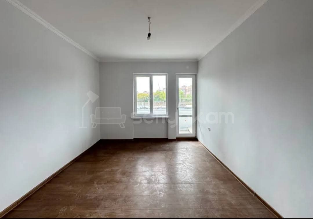 2 Սենյականոց Բնակարան, 60քմ, 3/9 հարկ, Կապիտալ Վերանորոգված