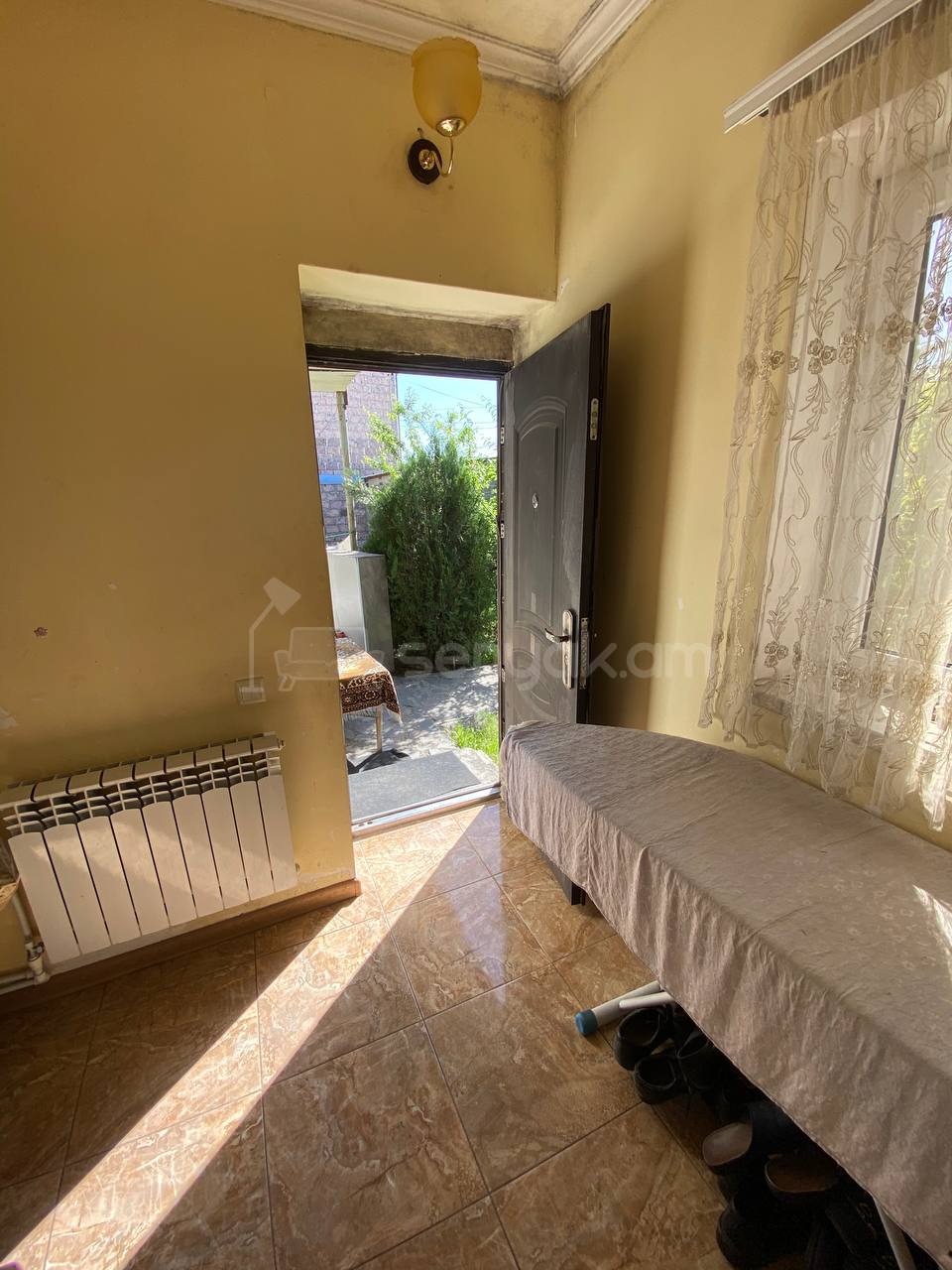 3 Սենյականոց Սեփական Տուն, 70քմ, Կապիտալ Վերանորոգված