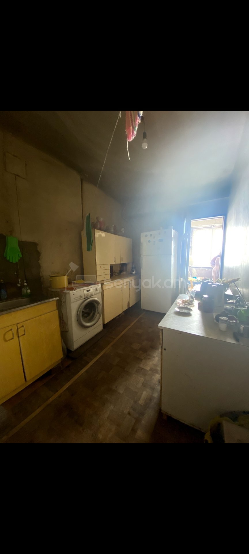 3 Սենյականոց Բնակարան, 92քմ, 8/9 հարկ, Նորմալ Վիճակում