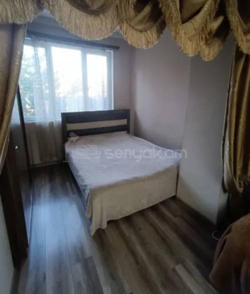 2 Սենյականոց Բնակարան Քարե Շենքում, 48քմ, 2/5 հարկ, Կոսմետիկ Վերանորոգված, Կահավորված, Արևկող