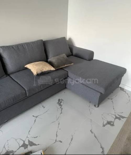 1 Սենյականոց Բնակարան Քարե Շենքում, 38քմ, 2/5 հարկ, Կապիտալ Վերանորոգված, Կահավորված