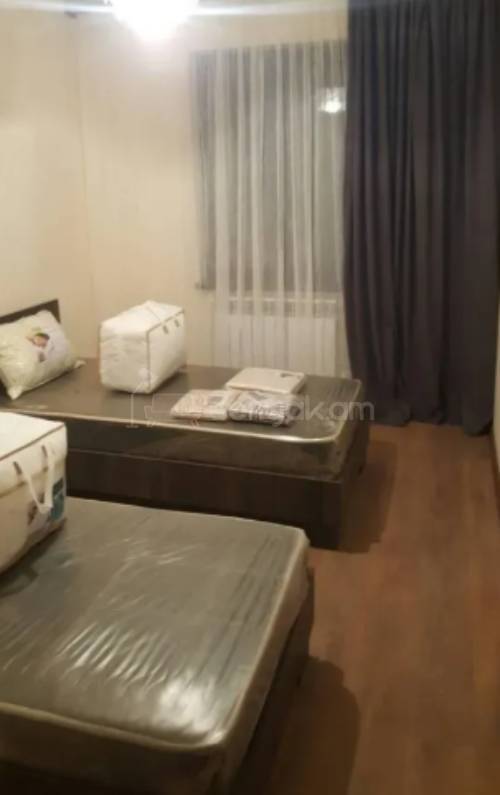 3 Սենյականոց Բնակարան Քարե Շենքում, 85քմ, 2/8 հարկ, Կոսմետիկ Վերանորոգված, Կահավորված, Արևկող