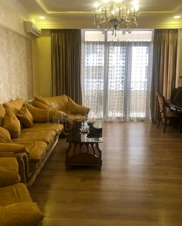3 Սենյականոց Բնակարան, 110քմ, 6/16 հարկ, Կապիտալ Վերանորոգված, Կահավորված, Արևկող