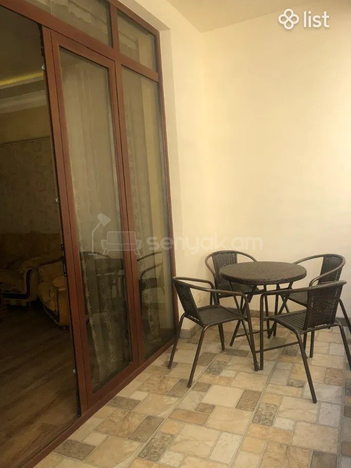 3 Սենյականոց Բնակարան, 110քմ, 6/16 հարկ, Կապիտալ Վերանորոգված, Կահավորված, Արևկող