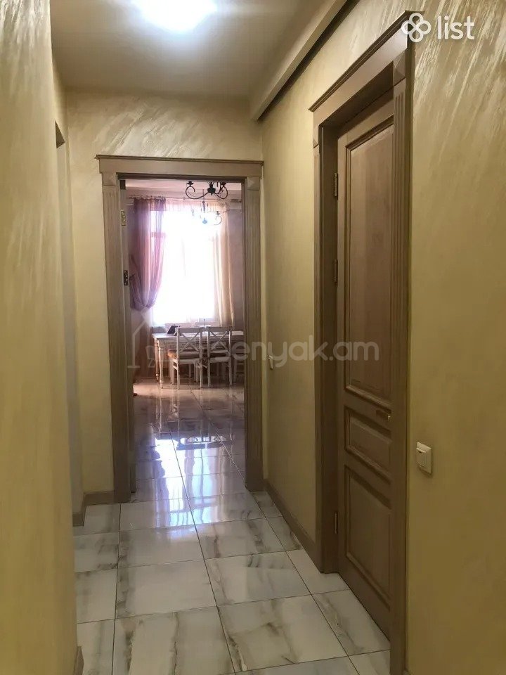 3 Սենյականոց Բնակարան, 110քմ, 6/16 հարկ, Կապիտալ Վերանորոգված, Կահավորված, Արևկող