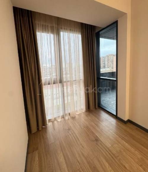2 Սենյականոց Բնակարան, 55քմ, 4/17 հարկ, Կապիտալ Վերանորոգված