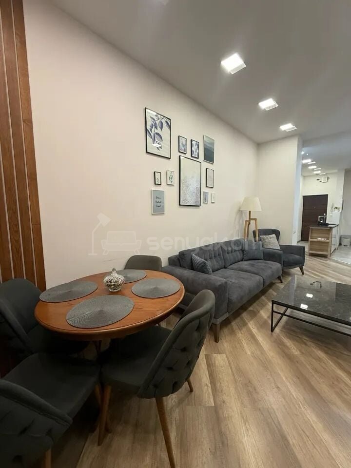 2 Սենյականոց Բնակարան, 61քմ, 11/15 հարկ, Դիզայներական Վերանորոգված