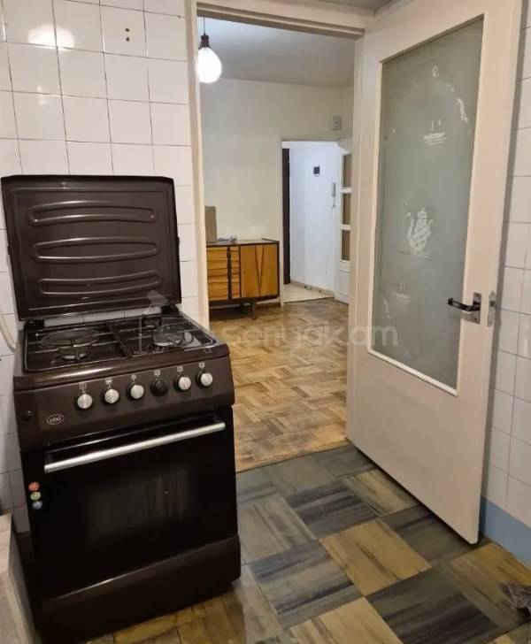 2 Սենյականոց Բնակարան Քարե Շենքում, 70քմ, 4/9 հարկ, Կոսմետիկ Վերանորոգված, Կահավորված, Արևկող