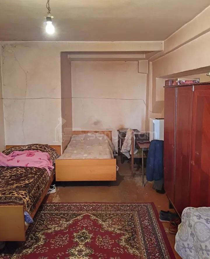 2 Սենյականոց Բնակարան Քարե Շենքում, 46քմ, 3/5 հարկ, Կոսմետիկ Վերանորոգված
