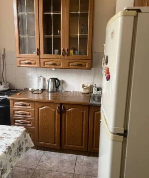 2 Սենյականոց Բնակարան Քարե Շենքում, 60քմ, 2/5 հարկ, Կոսմետիկ Վերանորոգված, Կահավորված, Արևկող