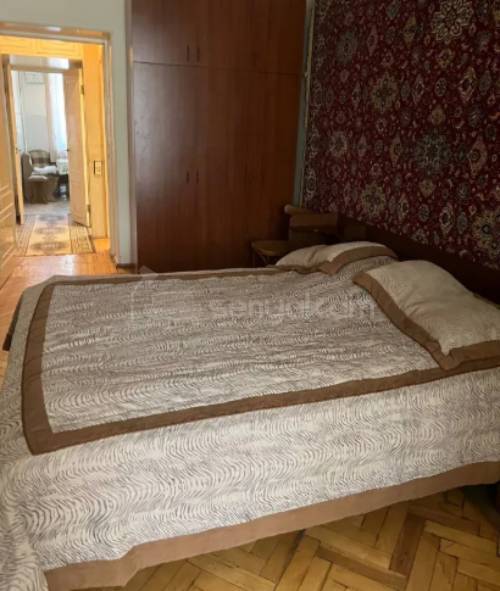 2 Սենյականոց Բնակարան Քարե Շենքում, 60քմ, 2/5 հարկ, Կոսմետիկ Վերանորոգված, Կահավորված, Արևկող
